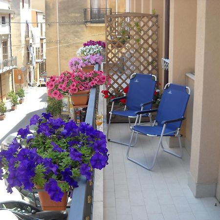 Marconi E Garibaldi 76 Apartment Castellammare del Golfo Exterior foto