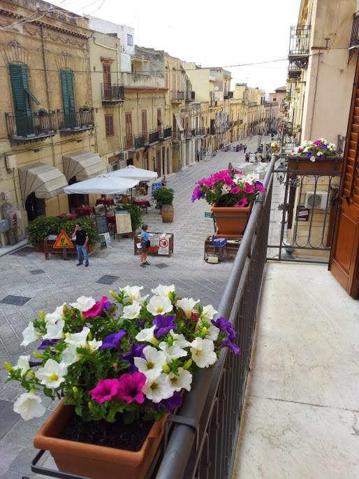 Marconi E Garibaldi 76 Apartment Castellammare del Golfo Exterior foto
